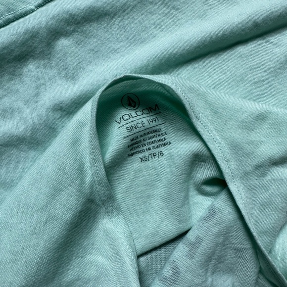 Volcom Mint Green Loose Fitting Tank. Size XS - Picture 2 of 2
